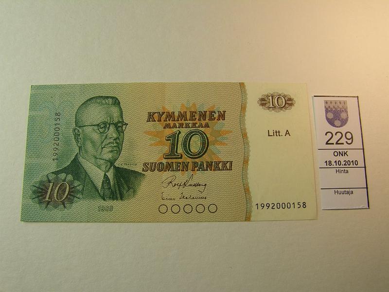 kohde_229_a.jpg - Kohde 229, lhthinta: 4 € 10 mk 1980 LA 199 1992000158 KU I-Hes. Korvaava. SNY 147.5, kunto: 7.