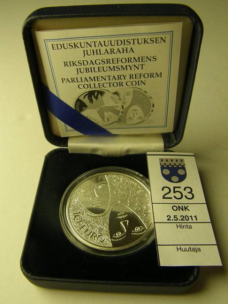 kohde_253_a.jpg - Kohde 253, l�ht�hinta: 17 &euro; 10 &euro; 2006 Ag, Proof, Eduskuntauudistus, kapseli, kotelo, tod, kunto: 10.