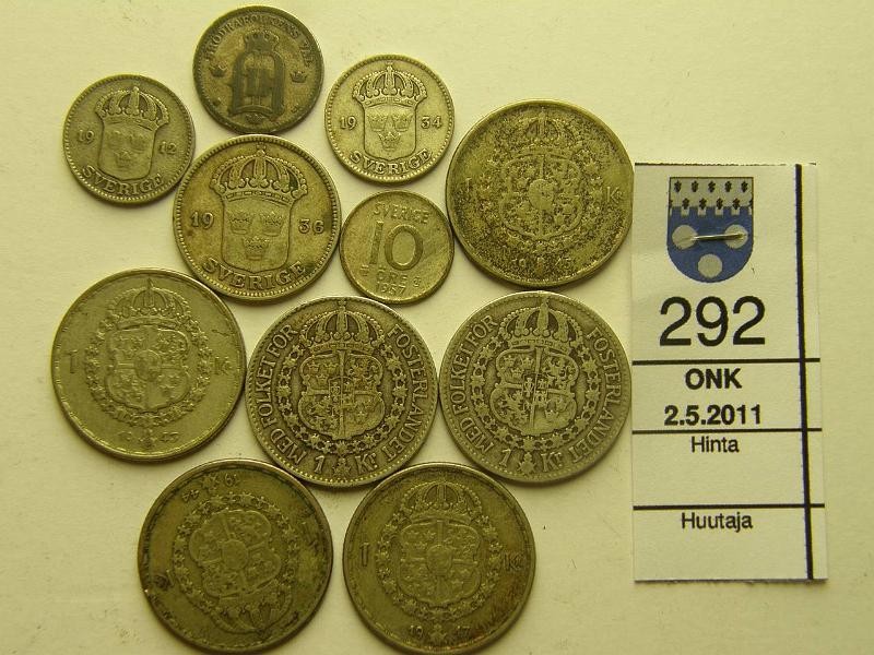 kohde_292_a.jpg - Kohde 292, l�ht�hinta: 15 &euro; Er� Ruotsi 10�re-1Kr 1897-1957 (11) 10�re 1957, 25�re 1897, 1912, -34, 50�re 1936, 1kr 1915, -29, -43, -44, -45, -47, kunto: 3-4.
