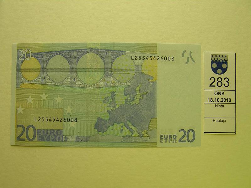 kohde_283_a.jpg - Kohde 283, lhthinta: 25 € 20 € 2002 Suomi L25545426008 Tri. E003B2, kunto: 9.