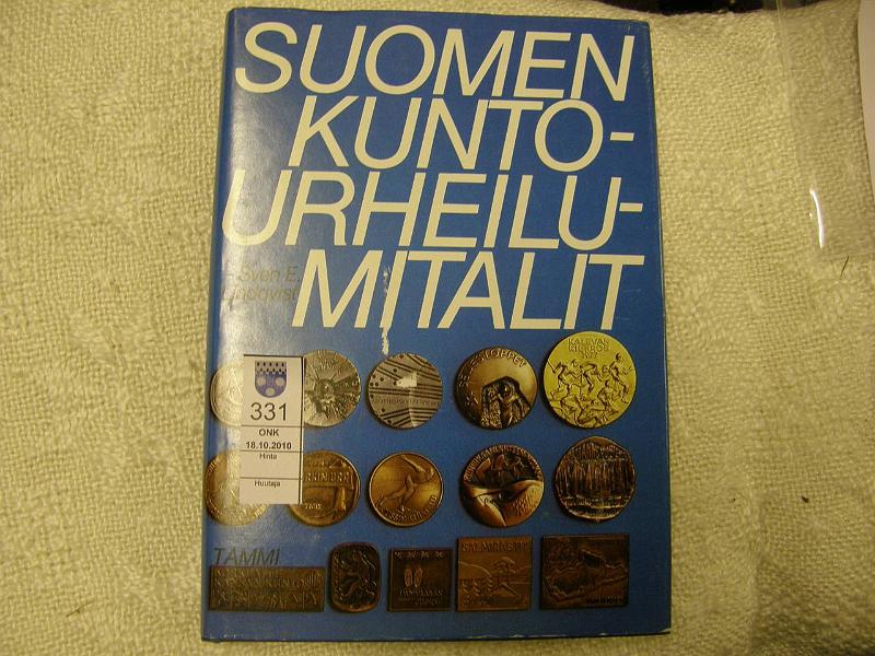 kohde_331_a.jpg - Kohde 331, lhthinta: 10 € / myyntihinta: 5 € Lindquist E Suomen Kuntourheilumitalit 1983, kunto: 8.