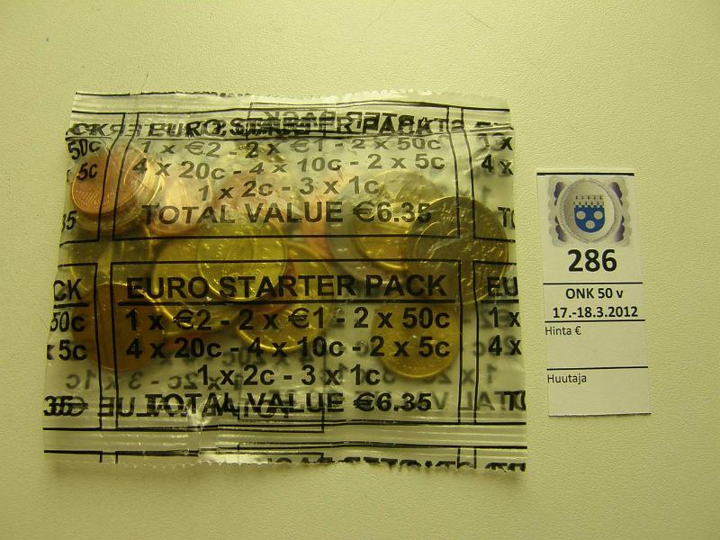 k-0286-a.jpg - Kohde 286, l�ht�hinta: 10 &euro; / myyntihinta: 12 &euro; Irlanti 2001 (19) nim.arvo 6, 35 &euro;, kunto: 9