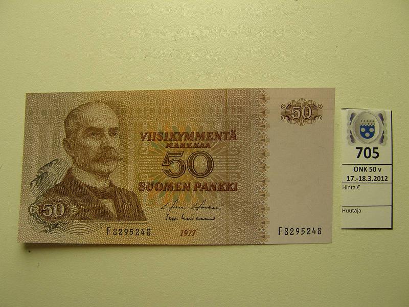 k-0705-a.jpg - Kohde 705, l�ht�hinta: 10 &euro; / myyntihinta: 15 &euro; 50 mk 1977 SNY 171.1 F8295248 HOL-Lin, kunto: 8