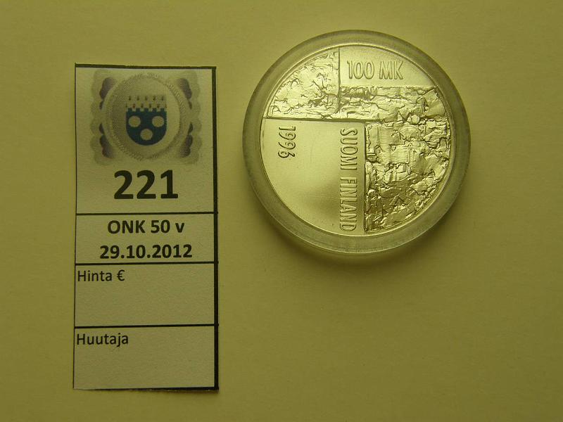 k-0221-a.jpg - Kohde 221, lhthinta: 30 € 100 mk 1996 Ag, Helene Schjerfbeck, kapseli, kunto: 9