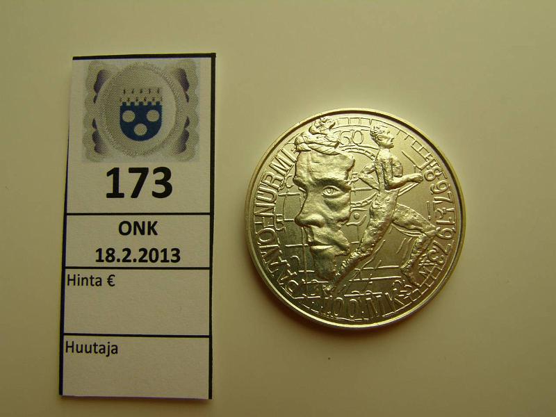 k-0173-a.jpg - Kohde 173, lhthinta: 19 € 100 mk 1997 Ag, Paavo Nurmi, kapseli, kunto: 9