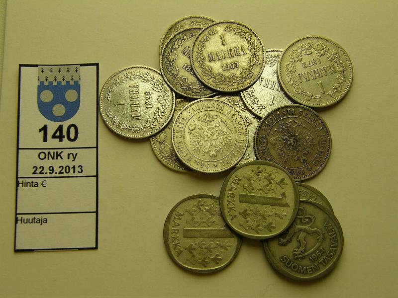 k-0140-a.jpg - Kohde 140, l�ht�hinta: 70 &euro; / myyntihinta: 82 &euro; 1mk (14) 1866-1966 Ag, 1mk 1866, -72, -74(2), -90(2), -92(2), -93, 1907; 1964(2), -65, -66, kunto: 3-6