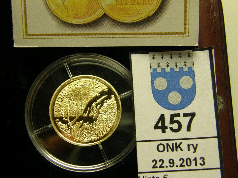 k-0457-a.jpg - Kohde 457, lhthinta: 220 € / myyntihinta: 290 € 100 € 2002 Au, proof 8,64 g/900, Keskiyn aurinko, kotelo, tod, kunto: 10