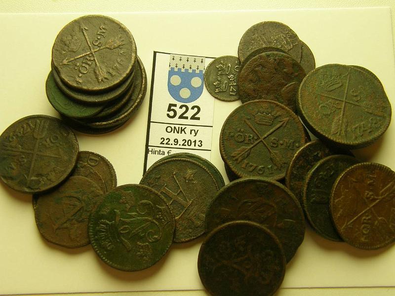 k-0522-a.jpg - Kohde 522, l�ht�hinta: 15 &euro; / myyntihinta: 34 &euro; Er� (29) 1704-1805 1d SM 1715; 1/6�r 1713(?); 1�r 1704, -19(2), -26, -3?, -34, -36, -40, 41, -42, -43, -46, -47, -48, -49, -51, -59(2), -60, -61, -63; 2�r 1744, -48, -62; 1/4sk 1805, samanlainen jossa vl ei erotu ja tunnistamaton raha, l�hes kaikissa vikoja, kunto: 1-4