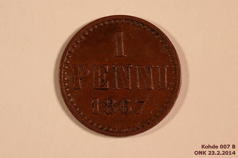 k-0007-b.jpg - Kohde 7 (kuva 2/2), lhthinta: 25 € / myyntihinta: 34 € 1 p 1867 SNY 4.2 kaarevat nauhat, kaunis tumma patina, kunto: 6
