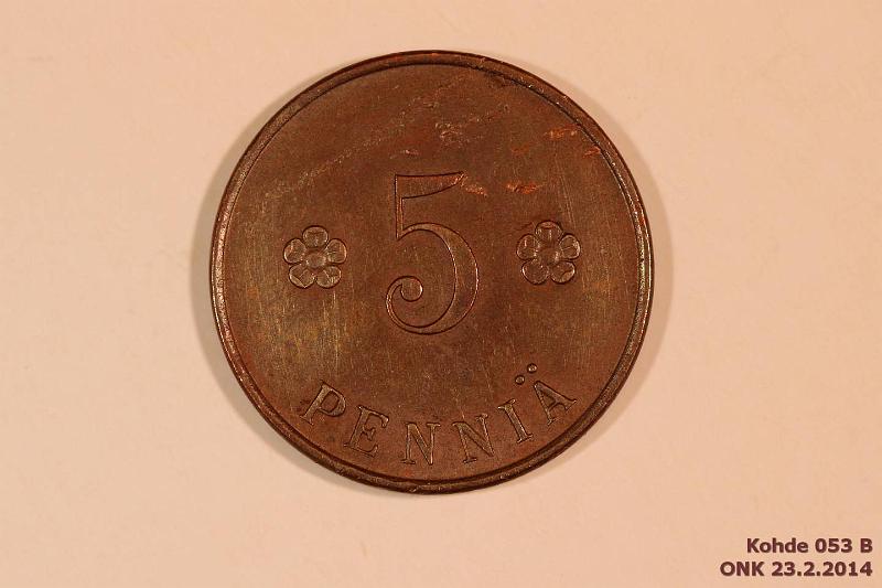 k-0053-b.jpg - Kohde 53 (kuva 2/2), lhthinta: 30 € / myyntihinta: 72 € 5 p 1918 KV I SNY 94.1, hnja, epij, tumma patina, kunto: 6/7
