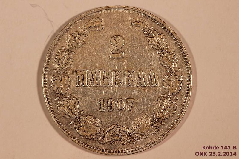 k-0141-b.jpg - Kohde 141 (kuva 2/2), lhthinta: 15 € / myyntihinta: 25 € 2 mk 1907 Ag, kunto: 5