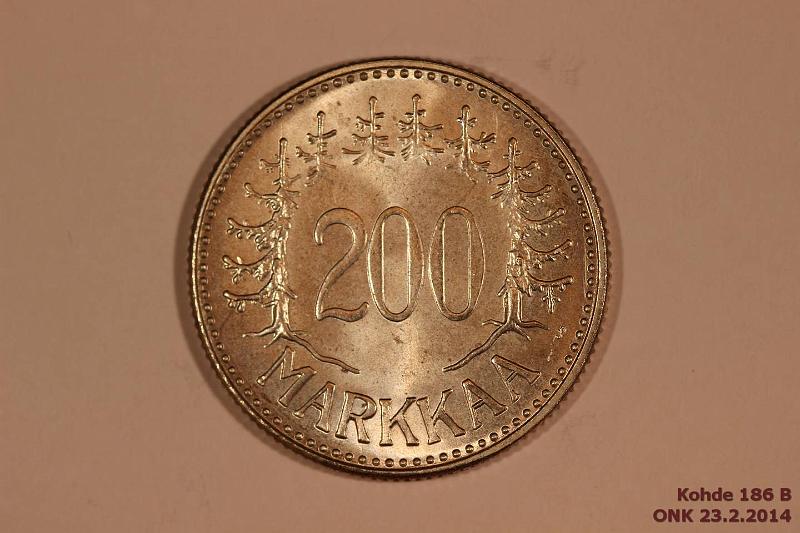 k-0186-b.jpg - Kohde 186 (kuva 2/2), lhthinta: 45 € / myyntihinta: 67 € 200 mk 1959 Ag, pij, hieman tummentumia, kaunis!, kunto: 8