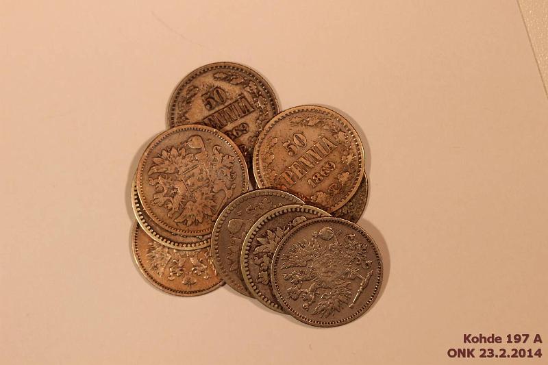 k-0197-a.jpg - Kohde 197, lhthinta: 30 € / myyntihinta: 30 € 50 p 1865-74 (9) Ag, 1865 (vikaa), 66, 69(2), 71(2), 72, 74(2), kunto: 2-5