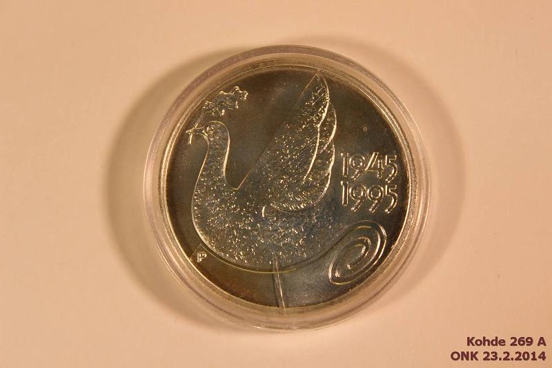 k-0269-a.jpg - Kohde 269, lhthinta: 15 € / myyntihinta: 15 € 100 mk 1995 Ag, BU, YK 50 v., kapseli, kunto: 9