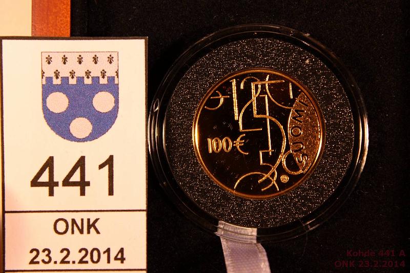 k-0441-a.jpg - Kohde 441, lhthinta: 230 € / myyntihinta: 230 € 100 € 2010 Au, Proof, 5,65g/917, Suom. raha 150 v, puukotelo + tod., kunto: 10