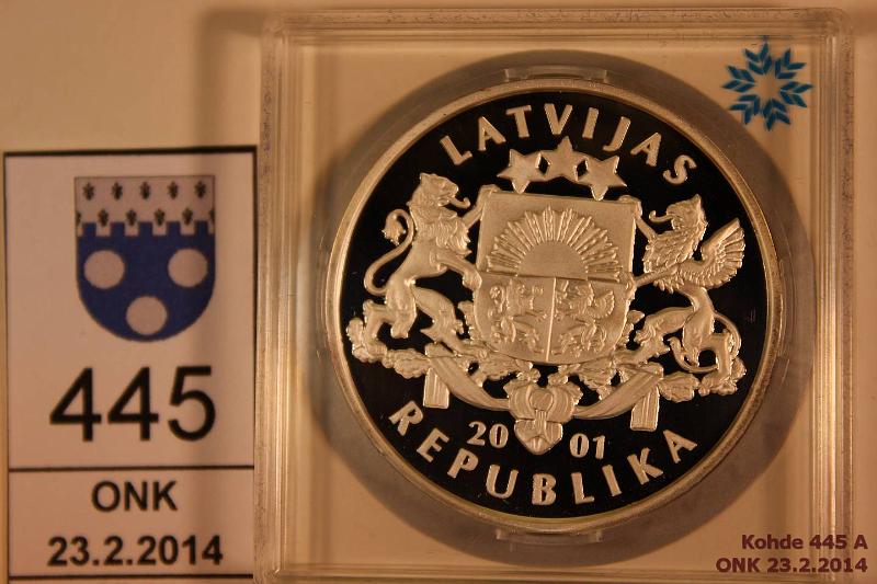 k-0445-a.jpg - Kohde 445, lhthinta: 15 € / myyntihinta: 19 € Latvia 1 lats 2001 Ag, Proof, Salt Lake City 2002, jkiekko, kapseli, kunto: 10