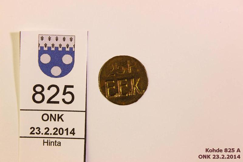 k-0825-a.jpg - Kohde 825, lhthinta: 15 € / myyntihinta: 11 € 25 p E.E.K. Espoon Elintarvike Keskus 17mm yksipuolinen rahake, kunto: 6