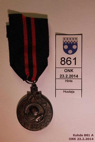 k-0861-a.jpg - Kohde 861, lhthinta: 15 € / myyntihinta: 15 € Talvisodan muistomitali, myntkirja 1940, kunto: 8