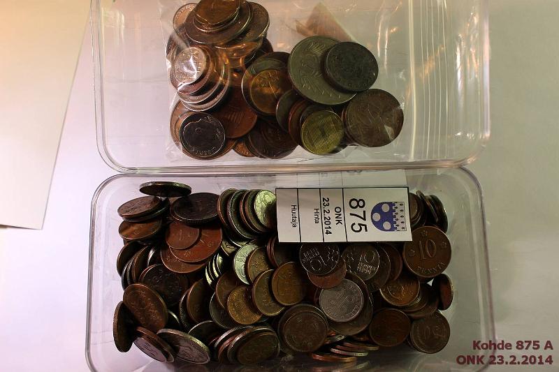 k-0875-a.jpg - Kohde 875, lhthinta: 15 € / myyntihinta: 15 € Suomi + maailma 1,2 kg 1900-luku 1 kg Suomi itsenisyyden aika + 0,2 kg koko maailma alk.Ruotsi 1700-l., kunto: 4-7