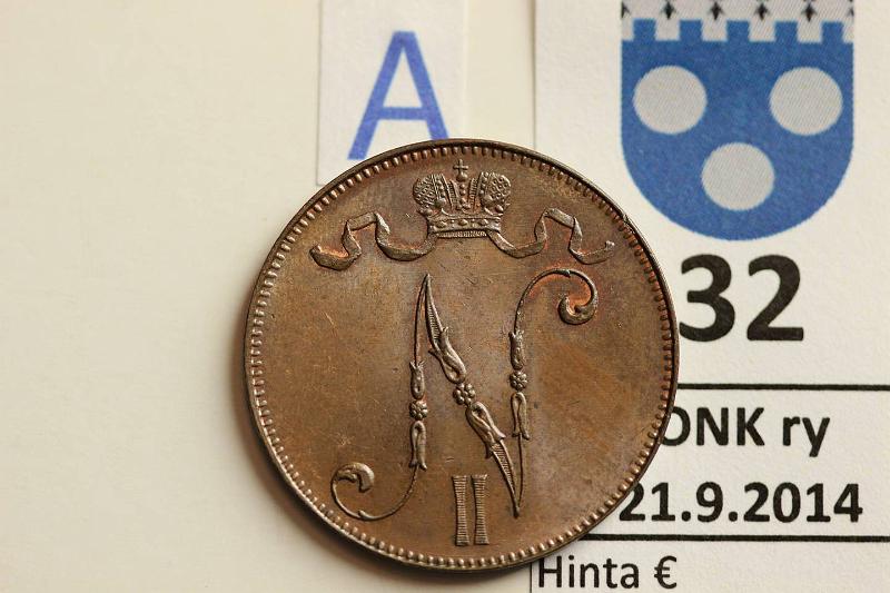 k-0032-a.jpg - Kohde 32 (kuva 1/2), lhthinta: 20 € / myyntihinta: 62 € 5 p 1901 Leimakiiltoa, lpuhd, lakkajmi, patinaa, hpja, kaunis!, kunto: 7