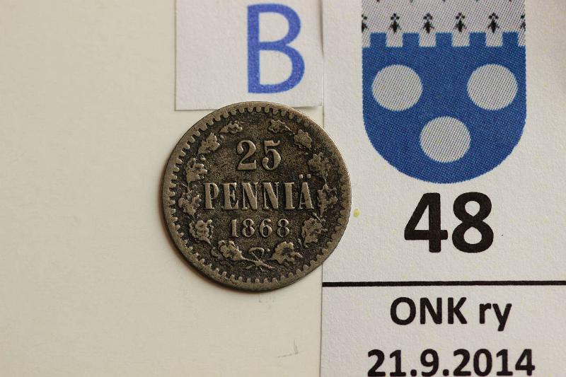 k-0048-b.jpg - Kohde 48 (kuva 2/2), lhthinta: 150 € / myyntihinta: 185 € 25 p 1868 Ag, SNY 268.1.1, kunto: 2/3