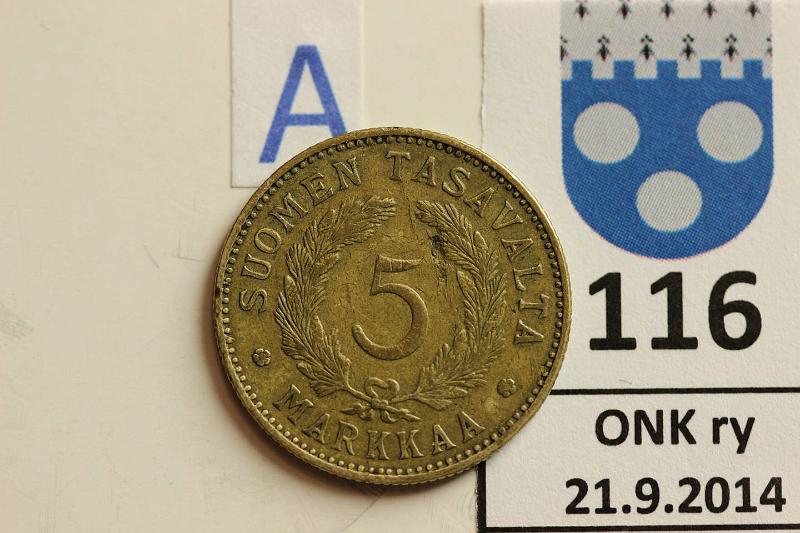 k-0116-a.jpg - Kohde 116 (kuva 1/2), lhthinta: 30 € / myyntihinta: 53 € 5 mk 1929 AlBr, SNY 504.1, pmvja, kunto: 4