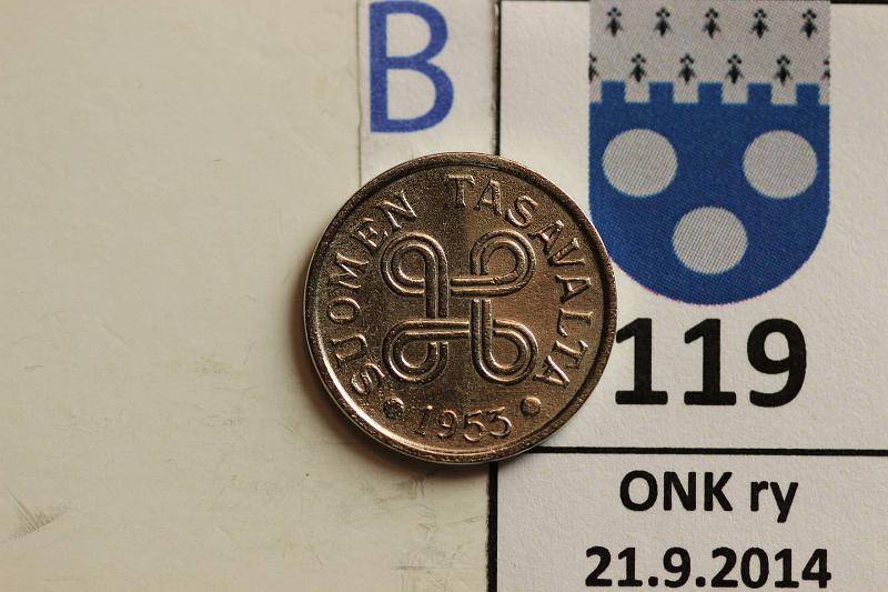 k-0119-b.jpg - Kohde 119 (kuva 2/2), lhthinta: 50 € 5 mk 1953 FeNi, SNY 526 (jlki?)niklattu. Mallia 1953-62, rtgf-analyysi: Fe/Ni 68-75/32-25%, ij, kunto: 5