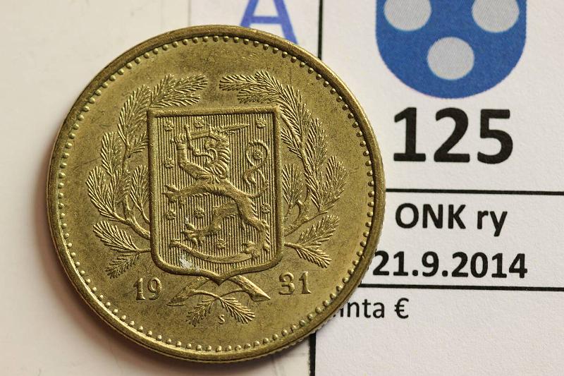k-0125-a.jpg - Kohde 125 (kuva 1/2), lhthinta: 50 € / myyntihinta: 87 € 20 mk 1931 Pij, hn. Erit. kaunis!, kunto: 8