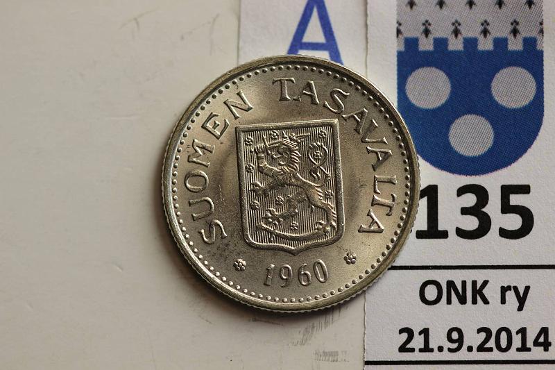 k-0135-a.jpg - Kohde 135 (kuva 1/2), lhthinta: 15 € / myyntihinta: 17 € 100 mk 1960 Ag, loistelias!, kunto: 10