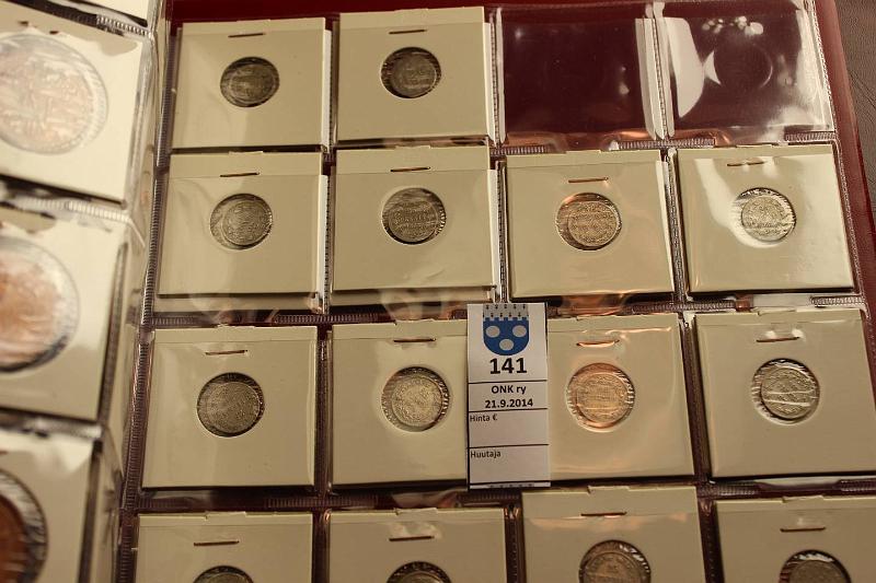 k-0141-c.jpg - Kohde 141 (kuva 3/3), lhthinta: 50 € / myyntihinta: 165 € 1-50 p 1864-1916 (110) Cu/Ag, 1p 1865-1911 (27); 5p 1865-1915 (25); 10p 1865-1916 (24); 25p 1865-1910 (20); 50p 1864-1908 (14). Kansiossa, alkupn rahoista suuri osa kiillotettu. Kaikki erilaisia., kunto: 2-6