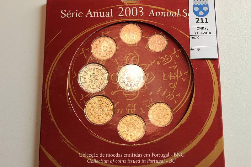 k-0211-a.jpg - Kohde 211, lhthinta: 10 € / myyntihinta: 14 € 2003 Portugali, BU, 1c-2€, pahvikansio, kunto: 9