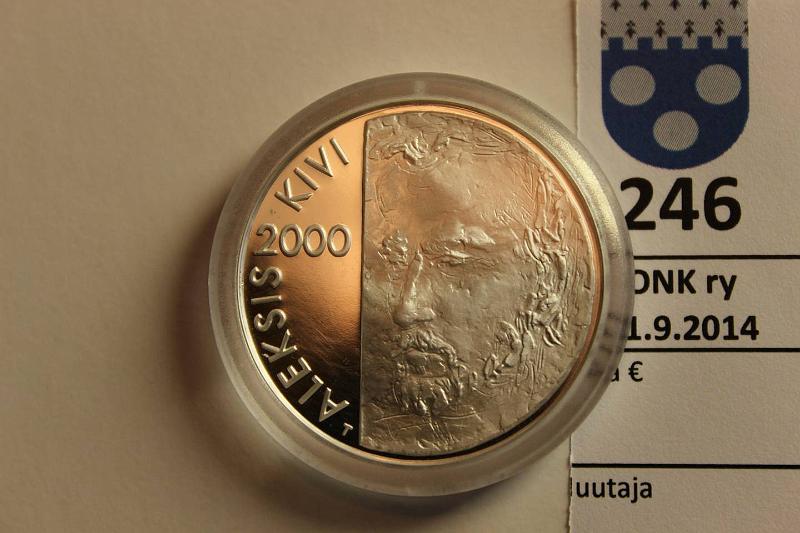 k-0246-a.jpg - Kohde 246, lhthinta: 35 € / myyntihinta: 37 € 100 mk 2000 Ag, Proof, Kivi, kapseli, kunto: 10
