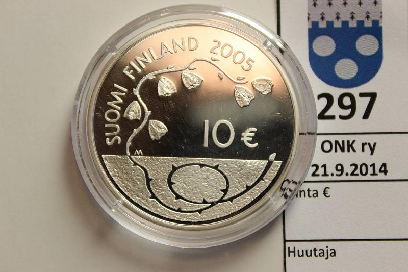k-0297-a.jpg - Kohde 297, lhthinta: 17 € 10 € 2005 Ag, Proof, Rauhan 60 v, kapseli, kunto: 10