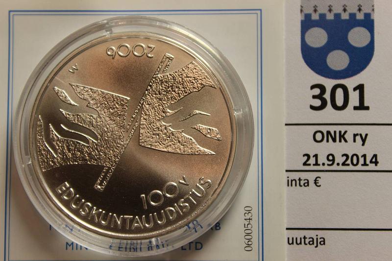 k-0301-a.jpg - Kohde 301, lhthinta: 15 € / myyntihinta: 16 € 10 € 2006 Ag, BU, Eduskuntauudistus, kapseli, muovikotelo, tod., kunto: 10