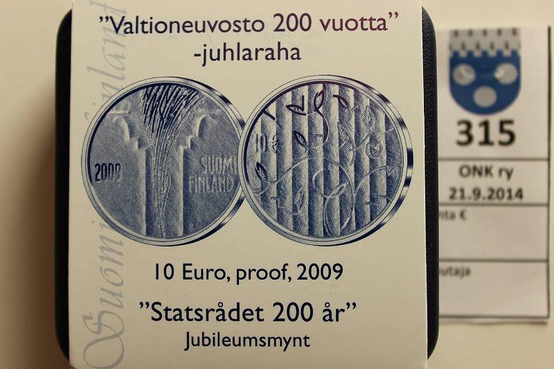 k-0315-a.jpg - Kohde 315, lhthinta: 18 € / myyntihinta: 18 € 10 € 2009 Ag, Proof, Valtioneuvosto 200 v, kotelo, tod., kunto: 10