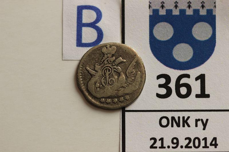 k-0361-b.jpg - Kohde 361 (kuva 2/2), lhthinta: 10 € / myyntihinta: 16 € 5 kop 1757 C#15.2 Ag, Elizaveta Petrovna, kunto: 2
