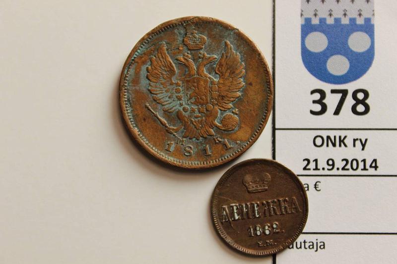 k-0378-a.jpg - Kohde 378, lhthinta: 5 € / myyntihinta: 5 €  ja 2 kop 1811-62 Y#2.3, C#118.6 k (Denga) 1862 EM; 2k 1811 MK (mv, prvja), kunto: 3