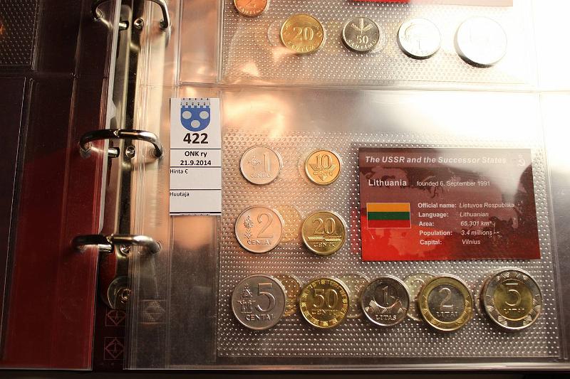 k-0422-c.jpg - Kohde 422 (kuva 3/3), lhthinta: 45 € / myyntihinta: 67 € Er (15) 1992-2005 BU sarjoja, 14 entisest NL:sta syntyneist maista + lisksi kiertneet USSR aikaiset 1,2,3,5,10,15,20,50 k+1 rpl. Muovikorteissa Leuchtturm -kansiossa, kunto: 4-9