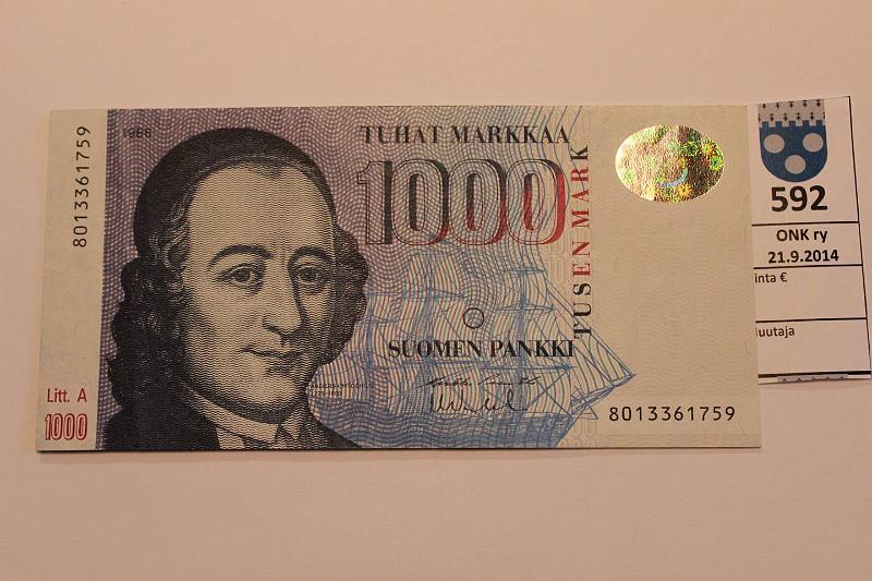 k-0592-a.jpg - Kohde 592, lhthinta: 150 € / myyntihinta: 165 € 1000 mk 1986 LA SNY 201.3 8013361759 PU II-Va2, kunto: 5