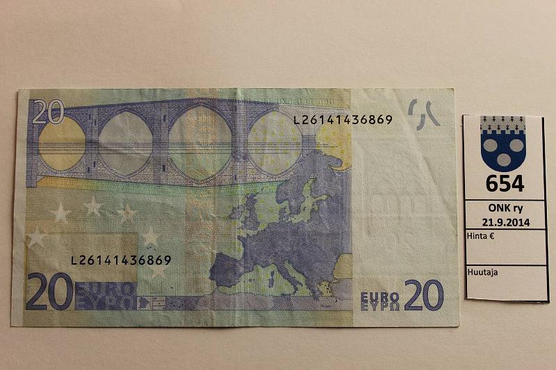 k-0654-a.jpg - Kohde 654, lhthinta: 25 € / myyntihinta: 25 € Suomi 3/2/L/H6 L26141436869 Tri H006 F2, kunto: 4