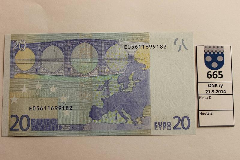 k-0665-a.jpg - Kohde 665, lhthinta: 32 € / myyntihinta: 32 € Slovakia 3/3/E/R28 E05611699182 Dra R028 G2, kunto: 9