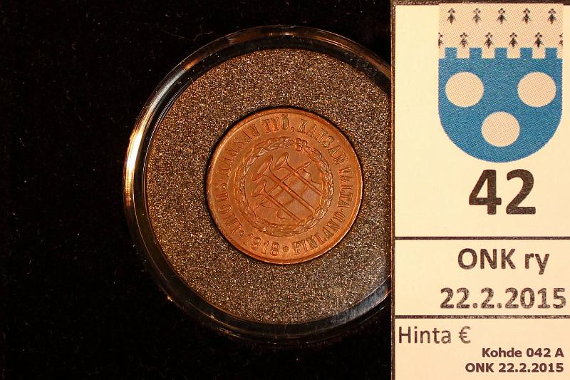 k-0042-a.jpg - Kohde 42, l�ht�hinta: 60 &euro; / myyntihinta: 72 &euro; 5 p 1918 KV I SNY 94.1, kulumaton, tummanruskea patina, hieman leimakiiltoa, Monetan puulaatikko, kunto: 7