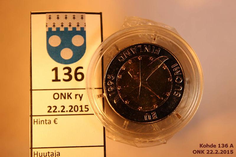 k-0136-a.jpg - Kohde 136, l�ht�hinta: 12 &euro; / myyntihinta: 12 &euro; 10 mk 1995 EU (9) vakuumista otettu 1 kpl, loput virheett�mi� kapseleissa, kunto: 9
