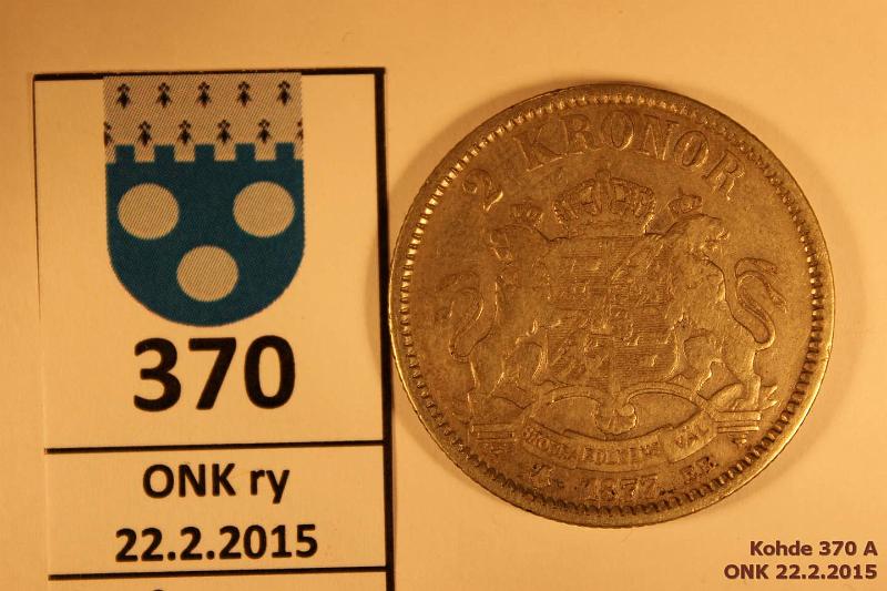 k-0370-a.jpg - Kohde 370, lhthinta: 20 € / myyntihinta: 20 € 2 kr 1877 KM#742 Ag, 15g/800, kunto: 4