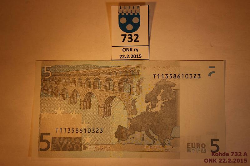 k-0732-a.jpg - Kohde 732, lhthinta: 12 € / myyntihinta: 18 € Irlanti 1/1/T/K1 T11358610323 Dui K001 B5, kunto: 9