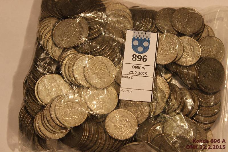 k-0896-a.jpg - Kohde 896, l�ht�hinta: 160 &euro; / myyntihinta: 255 &euro; Ruotsi n. 1,8kg 1kr 1963 (256) Ag, 1795g/400 (=718g hopeaa), kunto: vk