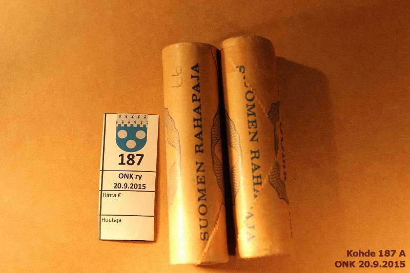 k-0187-a.jpg - Kohde 187, l�ht�hinta: 270 &euro; / myyntihinta: 270 &euro; 1 mk 1966, 68 Ag, SRP-rullat, 1966 klaava-klaava, km; 1968 kruuna-klaava, toisessa p��ss� teippikorjaus, km, kunto: 9,8