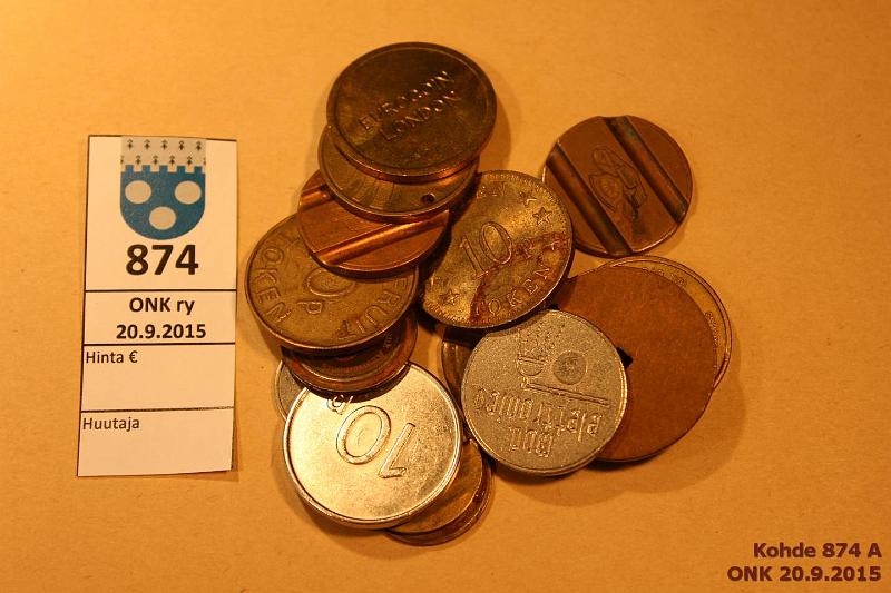 k-0874-a.jpg - Kohde 874, l�ht�hinta: 10 &euro; 15 eril. Serena, SLS, Seijsener, Gettone(2), Deith, Carebridge, Bell Fruit, Aqua, Bank Amusements, PS, Doccia, Eurocoin iso ja pieni, ALG, Playland, kunto: 4-7