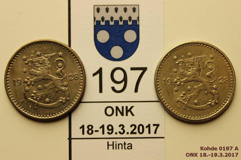 k-0197-a.jpg - Kohde 197, l�ht�hinta: 10 &euro; / myyntihinta: 11 &euro; 1 mk 1928 (2) Toisessa hn, toisessa hp ja patinaa. Eritt�in kauniit!, kunto: 7