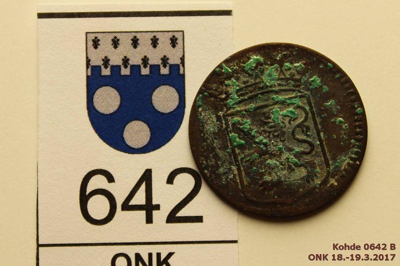 k-0642-b.jpg - Kohde 642 (kuva 2/2), l�ht�hinta: 5 &euro; / myyntihinta: 5 &euro; Hollannin It�-Intia 1 duit 1744 KM#70 Cu, korroosiota, kunto: 3